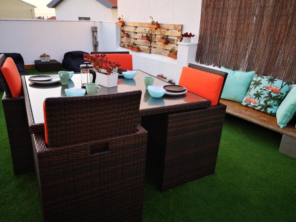 Family Surf Home - Hostel Мафра Экстерьер фото